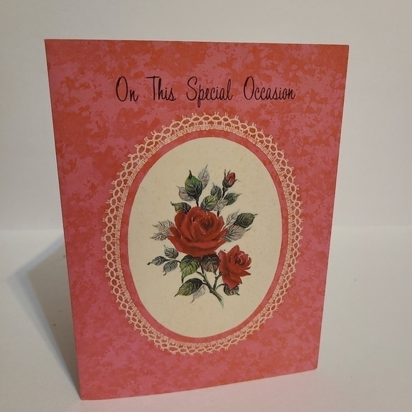 Vintage Floral 'n' Lace | Red Rose Special Occasions Card - Picture 1 of 6